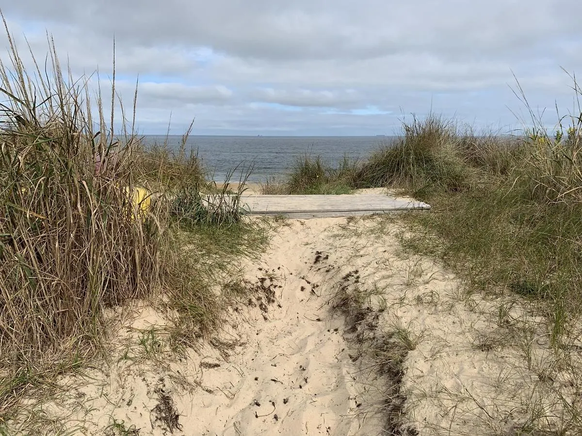 Beach Front On The Bay In Our Rustic, Pet Friendly Cottage Home North Camellia Acres Holiday home