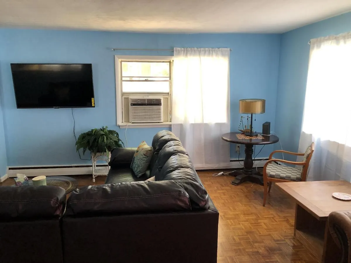 Holiday home Beach Front On The Bay In Our Rustic, Pet Friendly Cottage Home North Camellia Acres United States